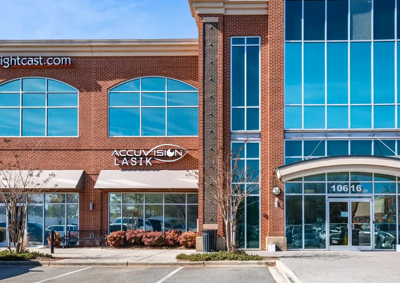 Accuvision LASIK building on Metromont Pkwy in Charlotte